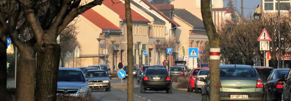 Napirenden: kzlekeds, kommunikci 