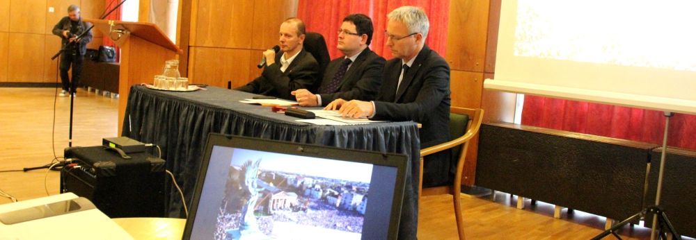 A csaldok vdelme fontos gy az jra alakul EP-ben