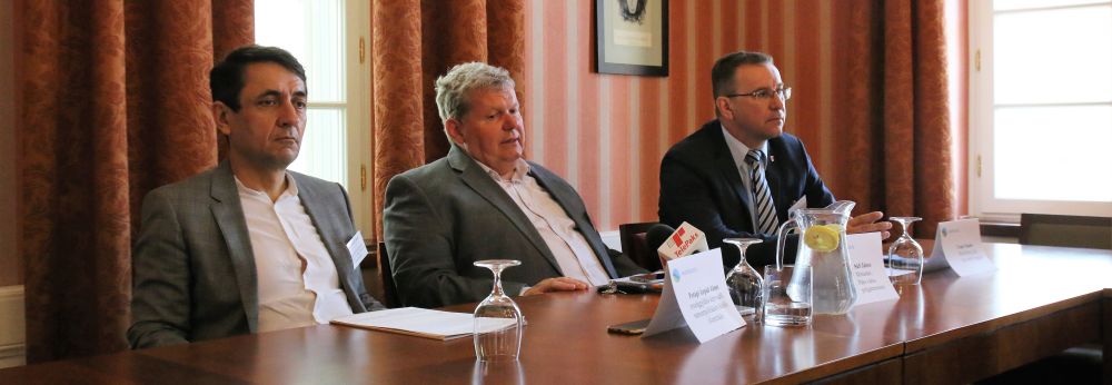 Ersd szolgltat, ellt, munkltat szerepek a Mezfldvz Kft-nl  