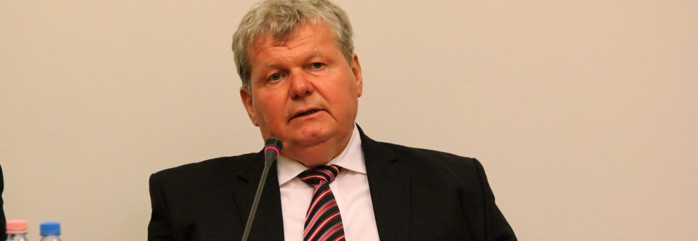 Sli Jnos: szakmai, biztonsgi krdsekben nem lehet titkolzni 