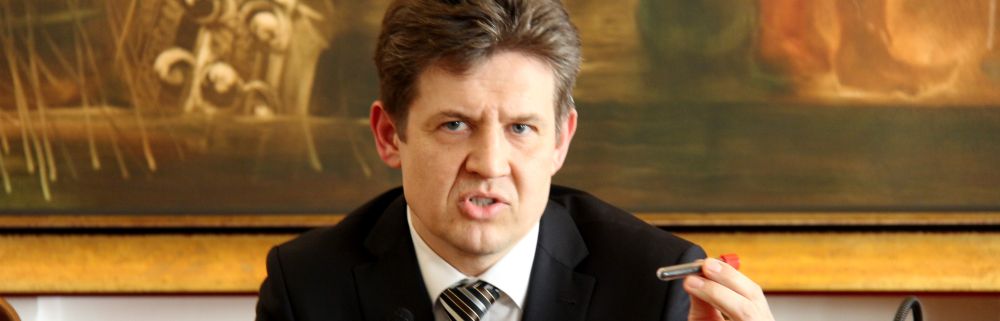 Egyetlen üzemanyag-szerződés sem nyilvános Egyetlen üzemanyag-szerződés sem nyilvános