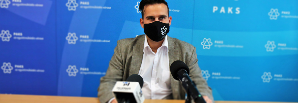 Fertzs az vodban s a Polgrmesteri Hivatalban