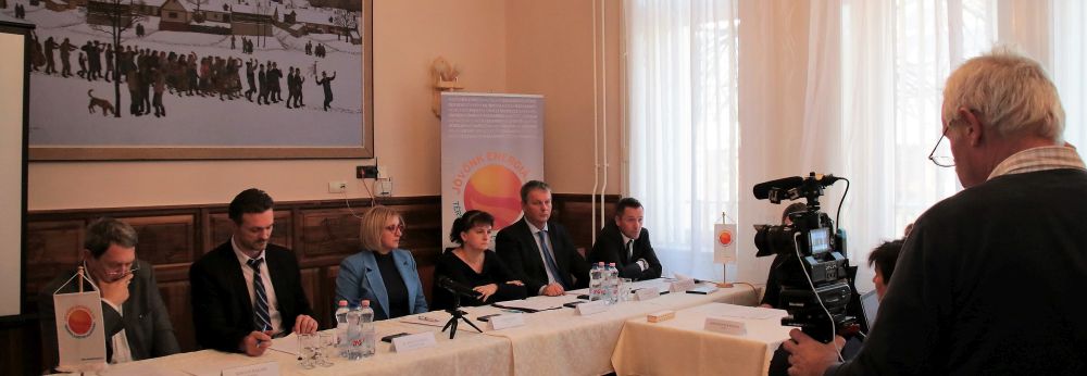 Msfl millird forintra plyzhatnak a teleplsek 