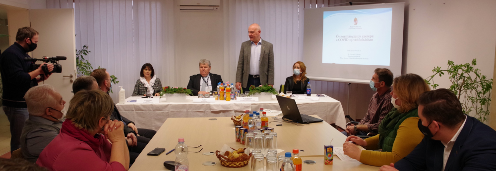 Polgármesterek az oltások sikeres lebonyolításért Polgármesterek az oltások sikeres lebonyolításért