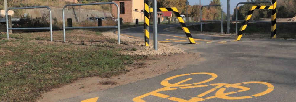 Dunakömlődi kerékpárút – műszaki átadás Dunakömlődi kerékpárút – műszaki átadás
