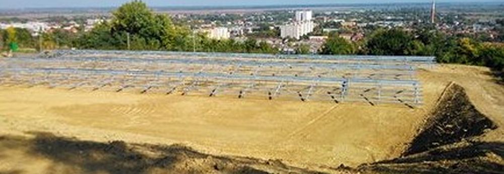 Napelempark ltesl a Balassa krhzban 