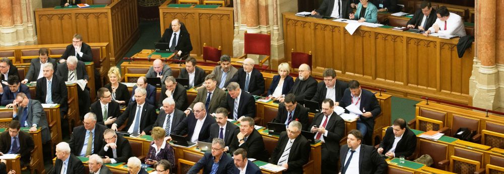 Egy v haladkot kaptak a kft-k
